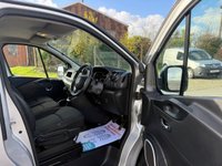 USED 2017 67 VAUXHALL VIVARO 1.6 CDTi 2900 Sportive Panel Van 5dr Diesel Manual L2 H1 Euro 6 (120 ps) 7 SERVICE STAMPS/3 MAIN DEALER, NO VAT
