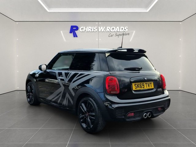 2019 MINI Hatch 2L Cooper S Sport 3dr - Photo 2