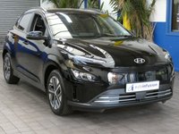 USED 2022 22 HYUNDAI KONA 64kWh Premium SUV 5dr Electric Auto (10.5kW Charger) (204 ps) SAT NAV HEATED SEATS CAMERA
