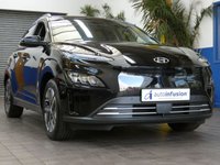 USED 2022 22 HYUNDAI KONA 64kWh Premium SUV 5dr Electric Auto (10.5kW Charger) (204 ps) SAT NAV HEATED SEATS CAMERA