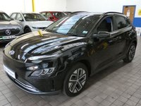 USED 2022 22 HYUNDAI KONA 64kWh Premium SUV 5dr Electric Auto (10.5kW Charger) (204 ps) SAT NAV HEATED SEATS CAMERA
