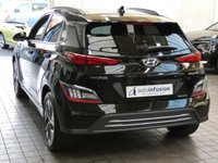 USED 2022 22 HYUNDAI KONA 64kWh Premium SUV 5dr Electric Auto (10.5kW Charger) (204 ps) SAT NAV HEATED SEATS CAMERA