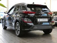 USED 2022 22 HYUNDAI KONA 64kWh Premium SUV 5dr Electric Auto (10.5kW Charger) (204 ps) SAT NAV HEATED SEATS CAMERA