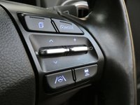 USED 2022 22 HYUNDAI KONA 64kWh Premium SUV 5dr Electric Auto (10.5kW Charger) (204 ps) SAT NAV HEATED SEATS CAMERA