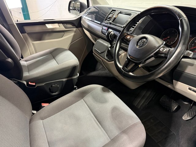 2018 VOLKSWAGEN TRANSPORTER - Photo 3