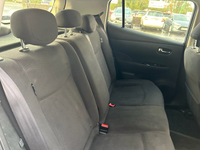 2016 NISSAN LEAF - Photo 11