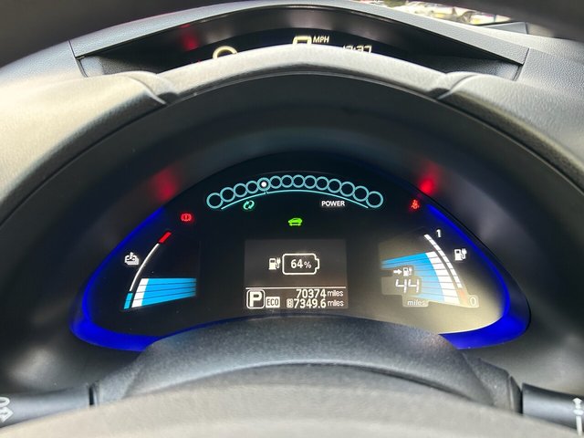 2016 NISSAN LEAF - Photo 12
