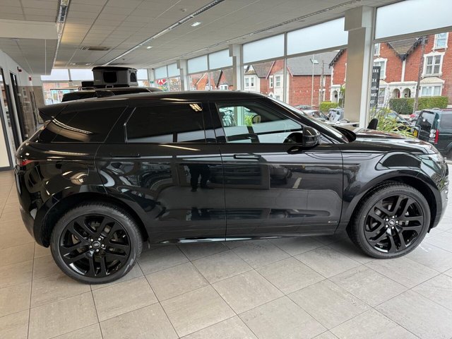 View our LAND ROVER RANGE ROVER EVOQUE