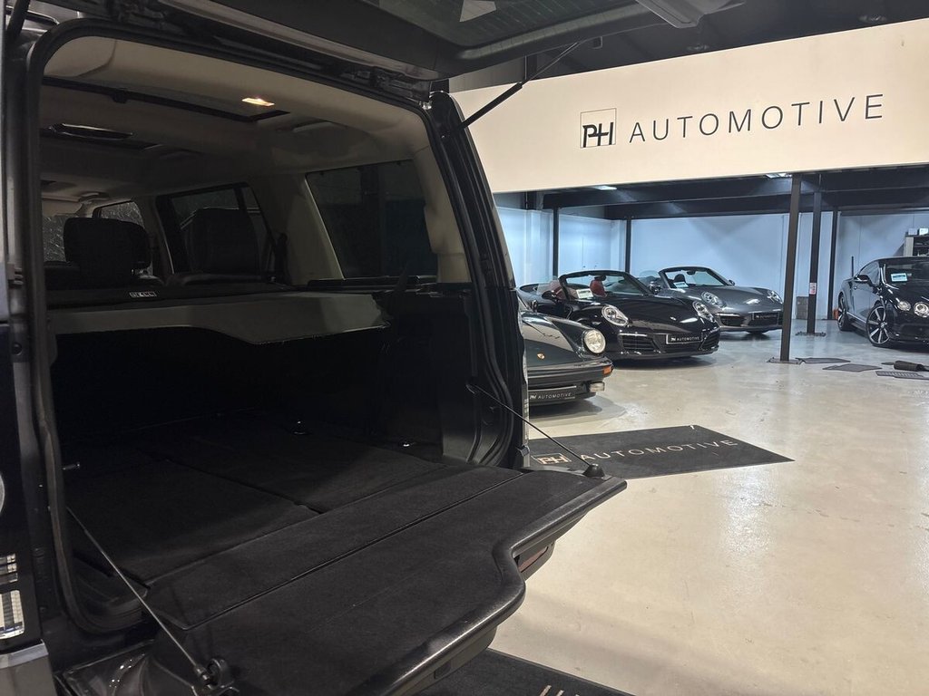USED 2015 65 LAND ROVER DISCOVERY 4 3.0 SD V6 HSE Luxury SUV 5dr Diesel Auto 4WD Euro 6 (s/s) (256 bhp) 2 OWNERS|TIMING BELT REPLACED