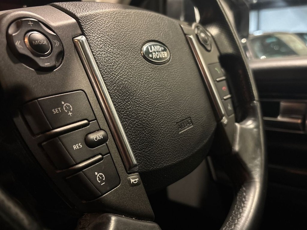 USED 2015 65 LAND ROVER DISCOVERY 4 3.0 SD V6 HSE Luxury SUV 5dr Diesel Auto 4WD Euro 6 (s/s) (256 bhp) 2 OWNERS|TIMING BELT REPLACED