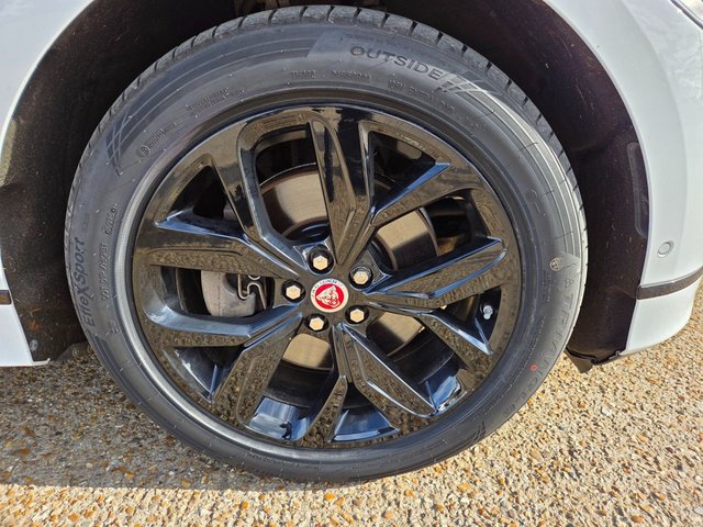 2019 JAGUAR I-PACE 400 90kWh SE SUV 5dr Electric Auto 4WD (400 ps) - Photo 3
