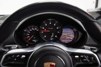 USED 2017 17 PORSCHE 718 CAYMAN 2.0T Coupe 2dr Petrol PDK  