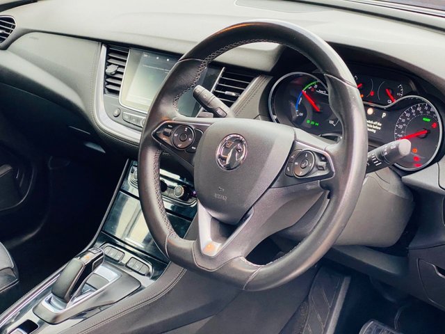 2020 Vauxhall Grandland X 1.6L Ultimate Nav 5dr - Photo 2