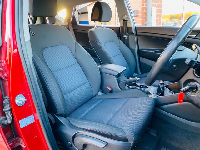 2018 Hyundai Tucson 1.6L SE Nav 5dr - Photo 4