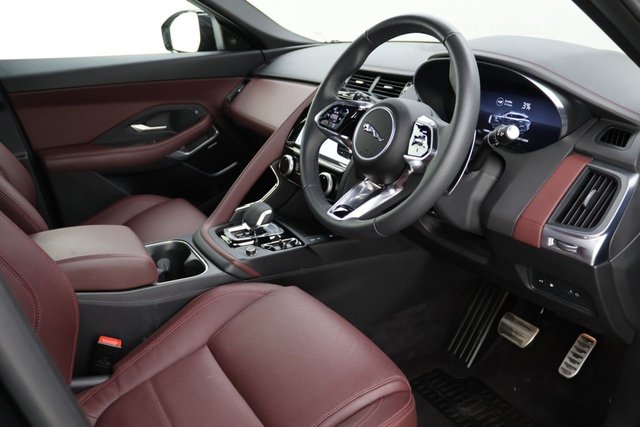 2024 Jaguar E-Pace 1.5L R-Dynamic SE Black 5dr - Photo 12