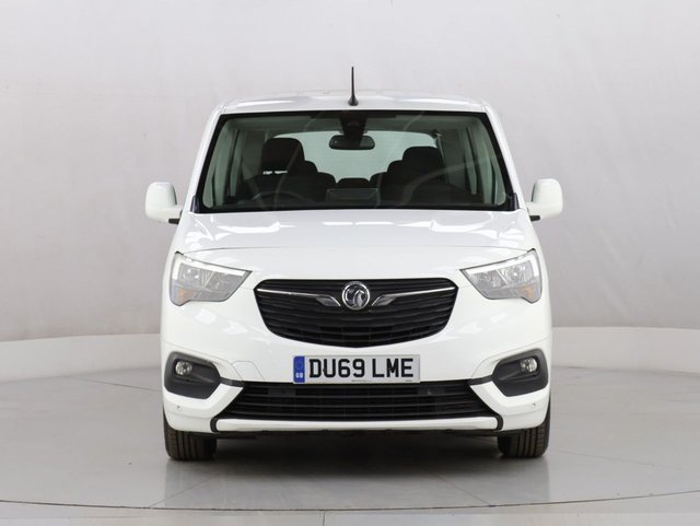 2019 Vauxhall Combo Life 1.5L Energy 5dr - Photo 3