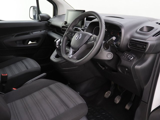 2019 Vauxhall Combo Life 1.5L Energy 5dr - Photo 10
