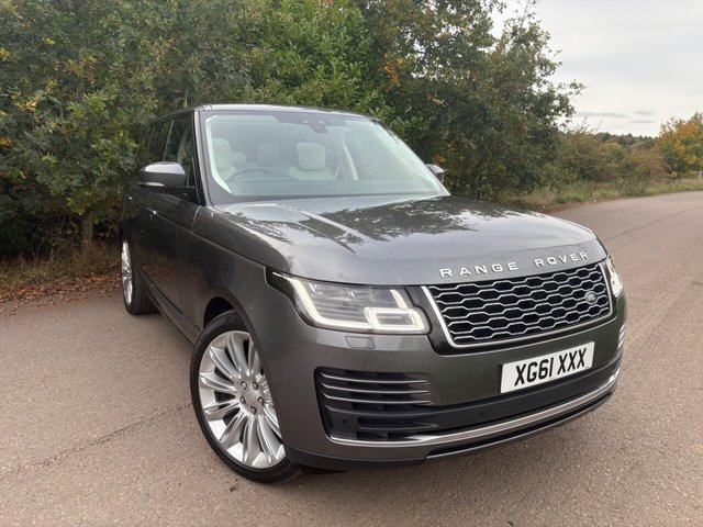 2019 61 Land Rover Range Rover 3.0 SD V6 Vogue SUV 5dr Diesel Auto 4WD Euro 6 (s/s) (275 ps)