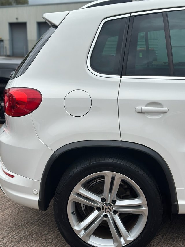 View our VOLKSWAGEN TIGUAN