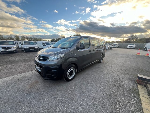 2022 Vauxhall Vivaro Life 1.5L Edition L 5dr - Photo 3