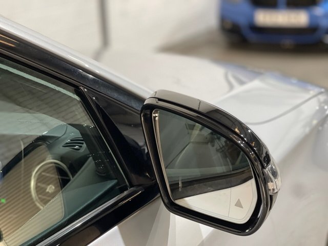 2020 MERCEDES-BENZ E-CLASS 2020 2.0 E220d AMG Line Night Edition (Premium Plus) Saloon 4dr Diesel G-Tronic+ Euro 6 (s/s) (194 ps) - Photo 9