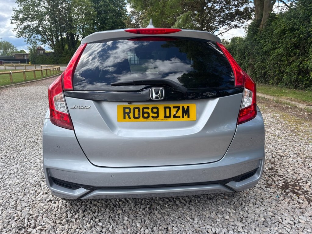 USED 2019 69 HONDA JAZZ 1.3 i-VTEC EX Navi Hatchback 5dr Petrol CVT Euro 6 (s/s) (102 ps) &pound;ZERO DEPOSIT FINANCE