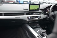 USED 2017 17 AUDI S4 AVANT 3.0 TFSI V6 Estate 5dr Petrol Tiptronic quattro Euro 6 (s/s) (354 ps) DIGITAL DASH / 19" ALLOY / FSH