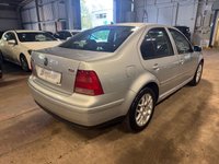 USED 2005 05 VOLKSWAGEN BORA 1.9 TDI PD Highline Saloon 4dr Diesel Automatic (178 g/km, 130 bhp) 