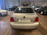 USED 2005 05 VOLKSWAGEN BORA 1.9 TDI PD Highline Saloon 4dr Diesel Automatic (178 g/km, 130 bhp) 