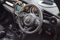 USED 2019 19 MINI HATCH 2.0 John Cooper Works Hatchback 3dr Petrol Steptronic Euro 6 (s/s) (231 ps) PAN ROOF / HUD / COMFORT+ PACK