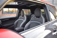 USED 2019 19 MINI HATCH 2.0 John Cooper Works Hatchback 3dr Petrol Steptronic Euro 6 (s/s) (231 ps) PAN ROOF / HUD / COMFORT+ PACK