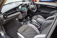 USED 2019 19 MINI HATCH 2.0 John Cooper Works Hatchback 3dr Petrol Steptronic Euro 6 (s/s) (231 ps) PAN ROOF / HUD / COMFORT+ PACK
