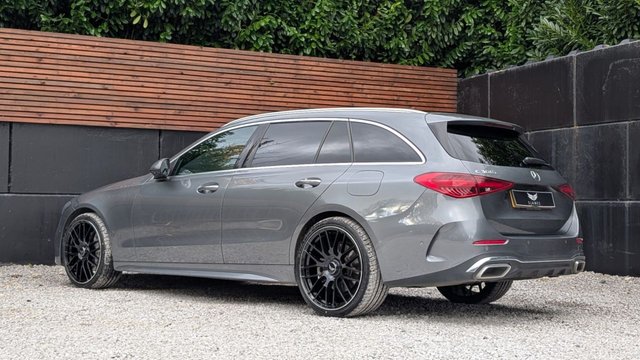 2022 MERCEDES-BENZ C-CLASS 2022 2.0 C300e 25.4kWh AMG Line (Premium Plus) Estate 5dr Petrol Plug-in Hybrid G-Tronic+ Euro 6 (s/s) (313 ps) - Photo 9