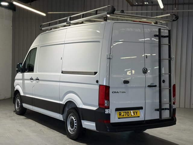 2020 VOLKSWAGEN CRAFTER - Photo 2