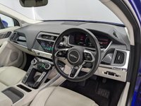 USED 2020 70 JAGUAR I-PACE 400 90kWh SE SUV 5dr Electric Auto 4WD (400 ps) 20'' ALLOY WHEELS , APPLE CARPLAY, SAT NAV ,CRUISE CONTROL ,LEATHER SEATS ,DUAL CLIMATE CONTROL , FRONT AND REAR PARKING SENSORS , REAR CAMERA , SERVICE HISTORY