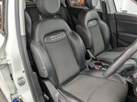 USED 2016 16 FIAT 500X 2.0 MultiJetII Cross SUV 5dr Diesel Manual 4WD Euro 6 (s/s) (140 ps) 17'' ALLOY WHEELS ,REAR PARKING SENSORS, SERVICE HISTORY , BLUETOOH CONNECTIVITY , CRUISE CONTROL , DUAL CLIMATE CONTROL