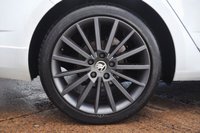 USED 2015 15 SKODA OCTAVIA 2.0 TDI Black Edition Hatchback 5dr Diesel DSG Euro 5 (s/s) (150 ps) Parking Sensors - Satellite Navigation - Cruise Control