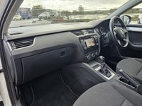 USED 2015 15 SKODA OCTAVIA 2.0 TDI Black Edition Hatchback 5dr Diesel DSG Euro 5 (s/s) (150 ps) Parking Sensors - Satellite Navigation - Cruise Control