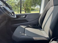 USED 2022 22 VOLKSWAGEN CRAFTER 2.0 3.5t. 5.2m (17ft) Luton (NEW BODY) Large Tail Lift, Air Con Eu 6 140Bhp 8ft (2.4m) Internal Height, Air Con