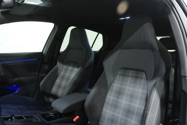 2022 Volkswagen Golf 2L Gtd 5dr - Photo 8