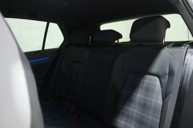 2022 Volkswagen Golf 2L Gtd 5dr - Photo 9