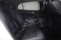 USED 2017 MERCEDES-BENZ GLA 2.1 GLA200d Sport SUV 5dr Diesel Manual Euro 6 (s/s) (136 ps) FULL SERVICE HISTORY / REVERSING CAMERA / FINANCE AVAILABLE