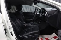 USED 2017 MERCEDES-BENZ GLA 2.1 GLA200d Sport SUV 5dr Diesel Manual Euro 6 (s/s) (136 ps) FULL SERVICE HISTORY / REVERSING CAMERA / FINANCE AVAILABLE