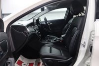USED 2017 MERCEDES-BENZ GLA 2.1 GLA200d Sport SUV 5dr Diesel Manual Euro 6 (s/s) (136 ps) FULL SERVICE HISTORY / REVERSING CAMERA / FINANCE AVAILABLE
