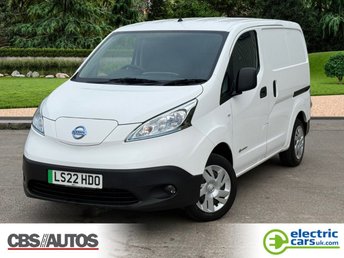 2022 NISSAN e-NV200