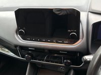 USED 2021 71 NISSAN QASHQAI 1.3 DIG-T MHEV Premiere Edition SUV 5dr Petrol Hybrid Manual Euro 6 (s/s) (140 ps) + SERVICE HISTORY + 18" ALLOY WHEELS + SIX (6) SPEED MANUAL GEARBOX + DAYTIME RUNNING LIGHTS + SATELLITE NAVIGATION + AUTO HEADLIGHTS + FRONT AND REAR PARKING SENSORS + REAR CAMERA + DUAL CLIMATE CONTROL + CRUISE CONTROL + BLUETOOTH / TELEPHONE PREPARATION + RADIO / USB / DAB / MP3 PLAYER + MUCH MUCH MORE...