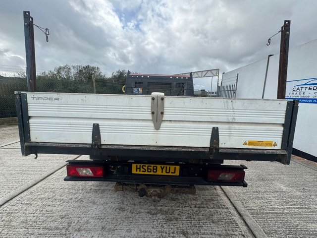 2019 Ford Transit 2L null 4dr - Photo 4