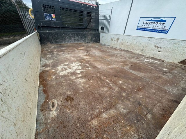 2019 Ford Transit 2L null 4dr - Photo 6