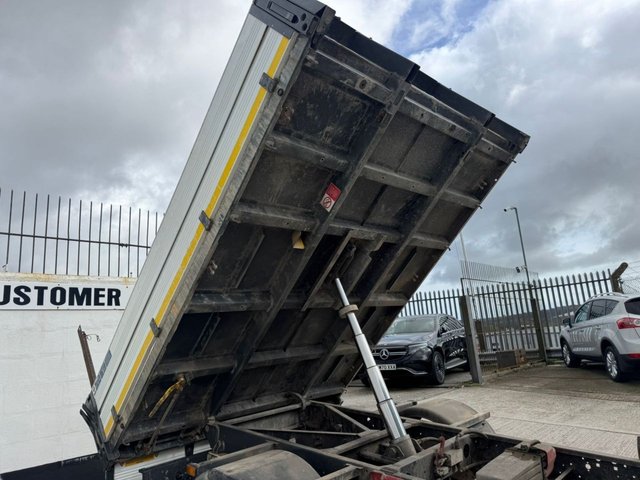 2019 Ford Transit 2L null 4dr - Photo 10