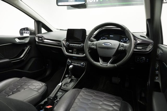2018 FORD FIESTA 1.0T EcoBoost Vignale Auto Euro 6 (s/s) 5dr - Photo 9
